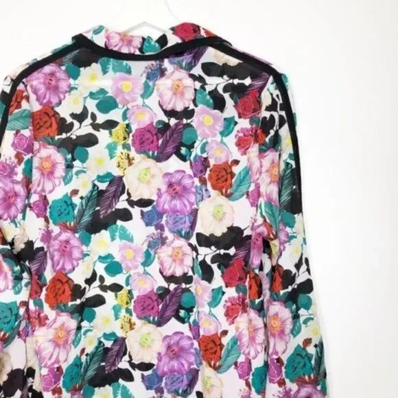 BAR III FRONT ROW Floral Blouse  - Picture 8 of 10
